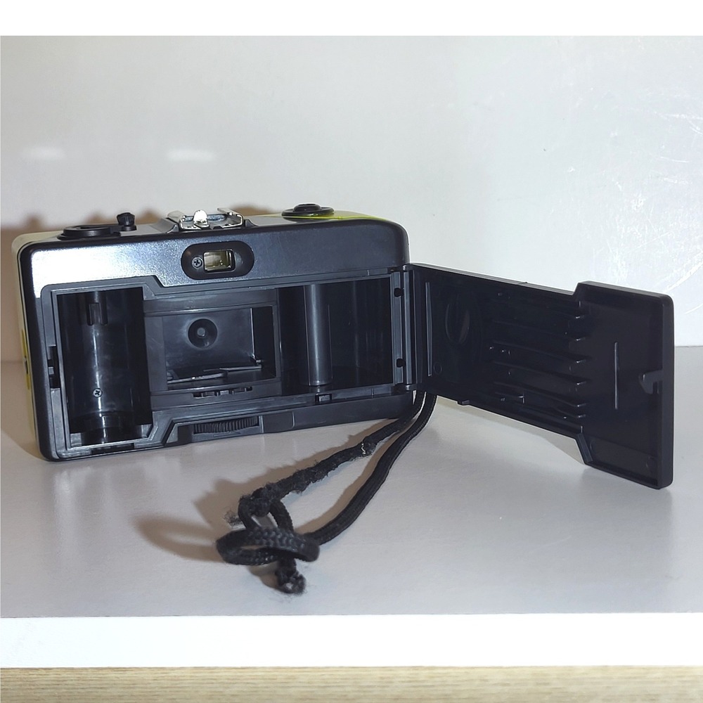 Argus 35mm Focus Free Camera Purina Pro Plan Promo Point and Shoot Yellow - Picture 8 of 8